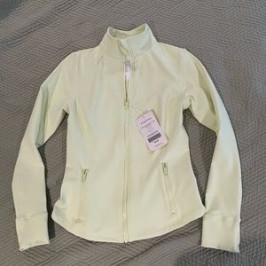 Fabletics Powerhold Performance Jacket Lemon  Crème Size Small NWT